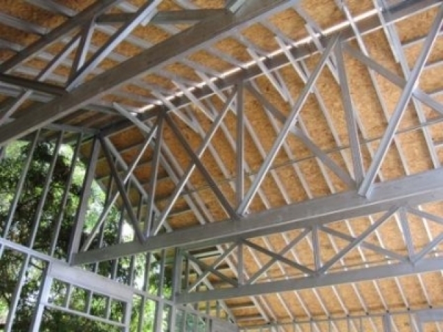 Reforço em Paredes de Drywall Reforço em Paredes de Drywall