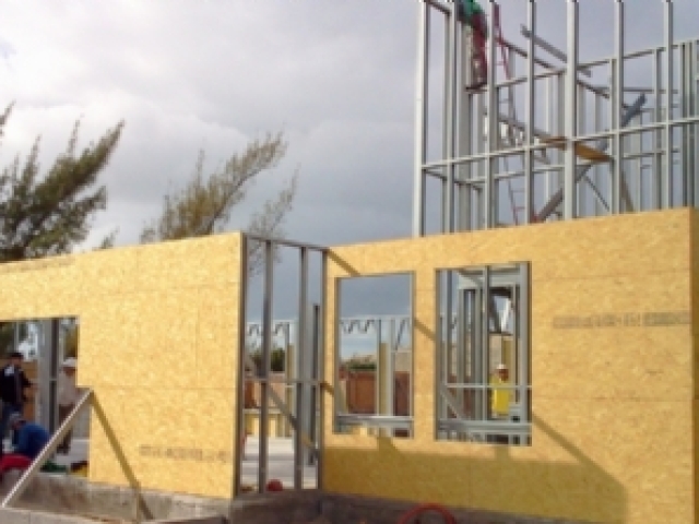 Reforço em Paredes de Drywall Reforço em Paredes de Drywall