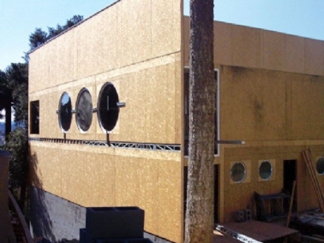 Reforço em Paredes de Drywall Reforço em Paredes de Drywall